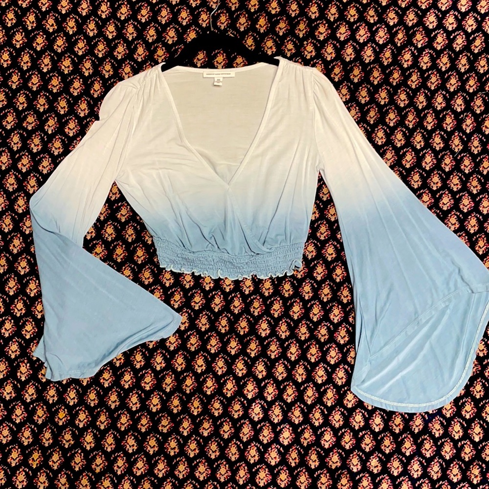 American Eagle outfitters blue top